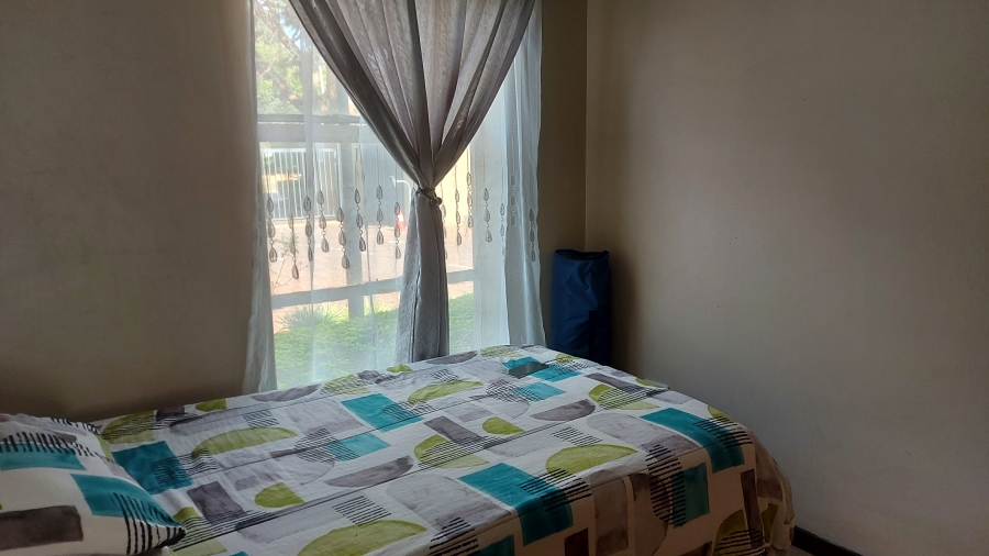 3 Bedroom Property for Sale in Geelhoutpark North West